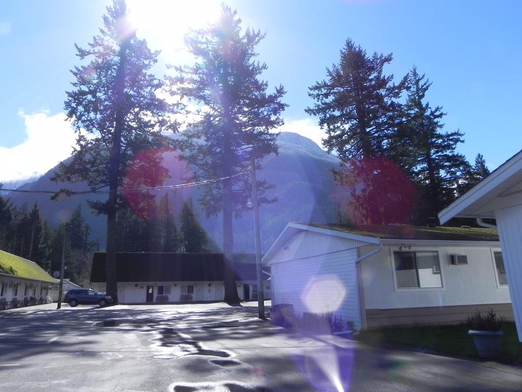 Skagit Motel Гоп Екстер'єр фото